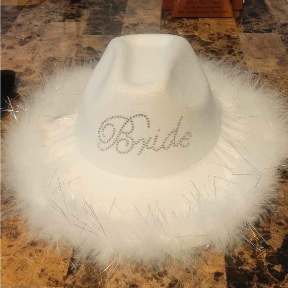 Bride hat - Picture 2 of 2